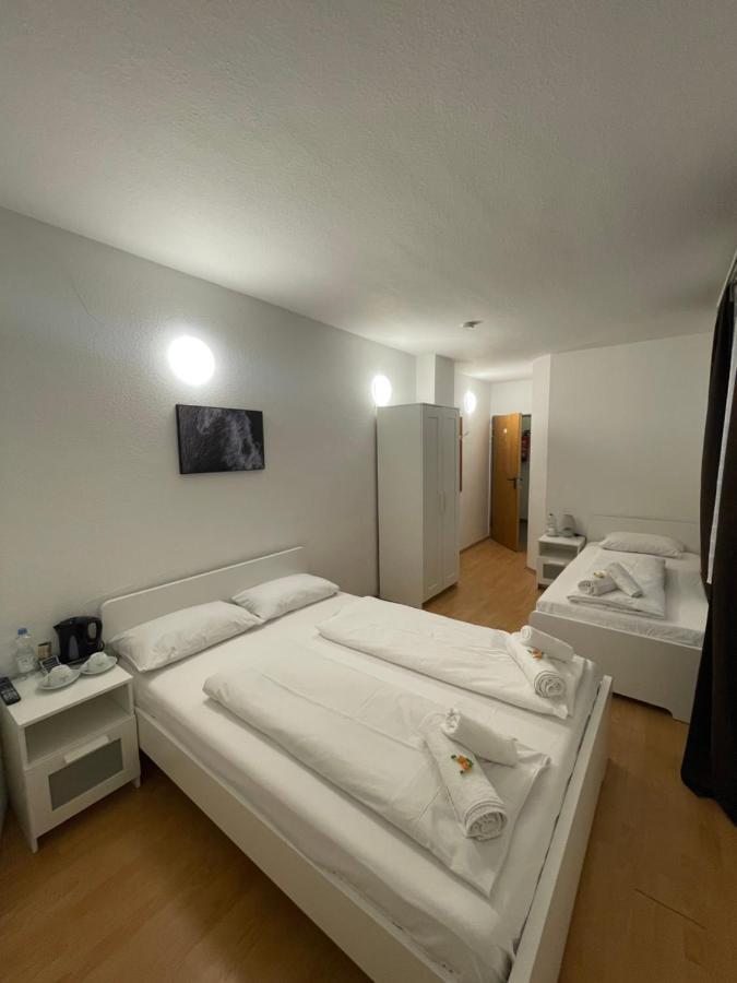 Hotel Starlight Франкфурт-на-Майне Экстерьер фото
