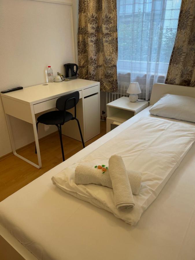 Hotel Starlight Франкфурт-на-Майне Экстерьер фото